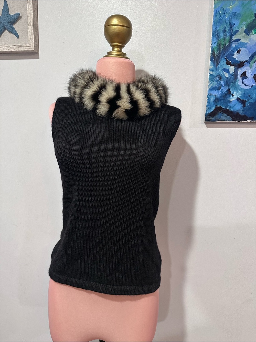 Gianfranco Ferré Black Sleeveless Knit Turtleneck with Striped Faux Fur Collar